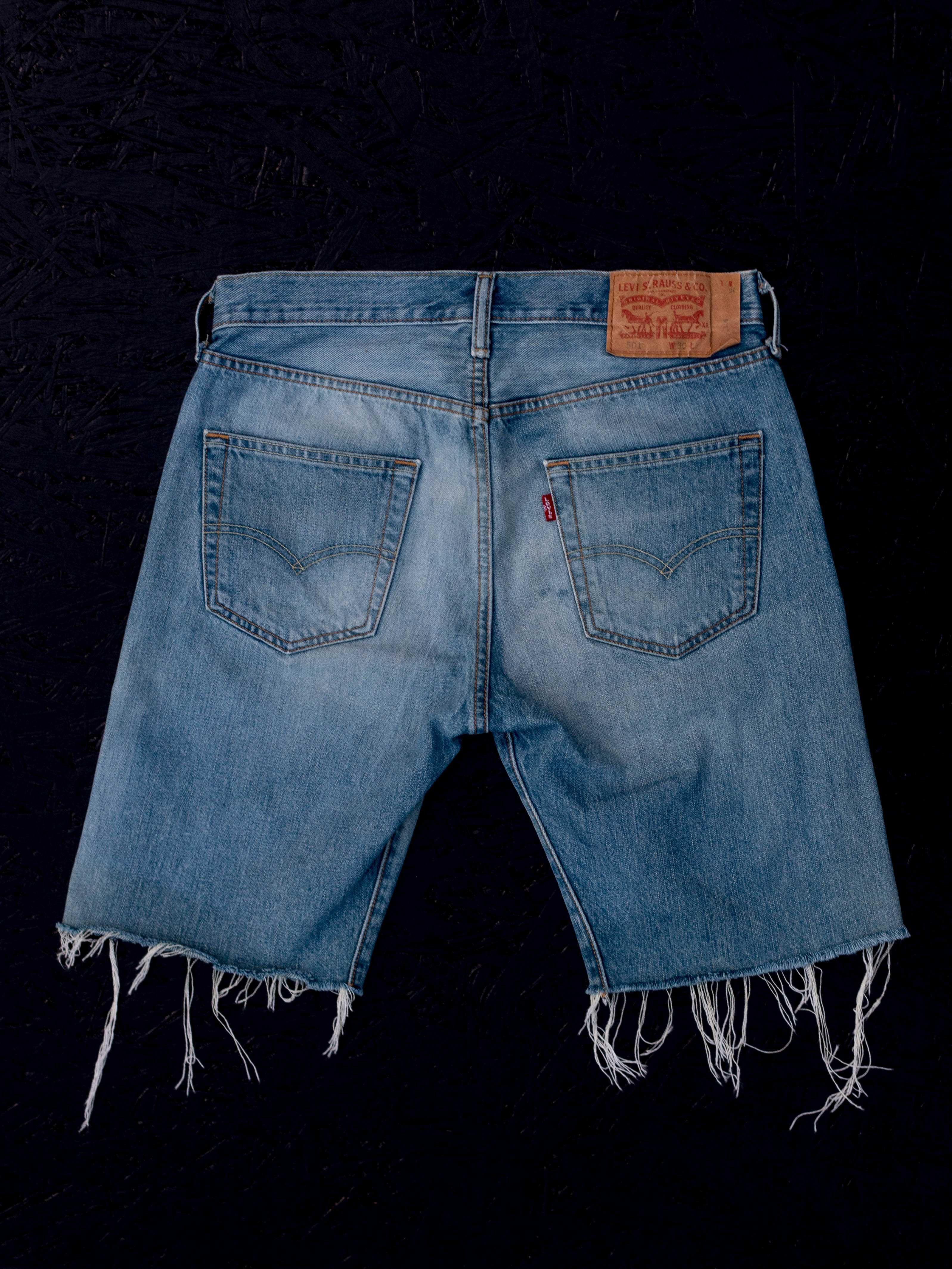 Levi's 501 jeansowe szorty spodenki faded wash W30