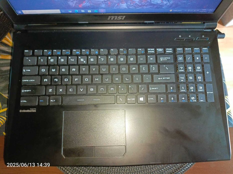 Laptop MSI i7 8x2.5GHz 16GB GTX960 SSD+HDD - zasilacz