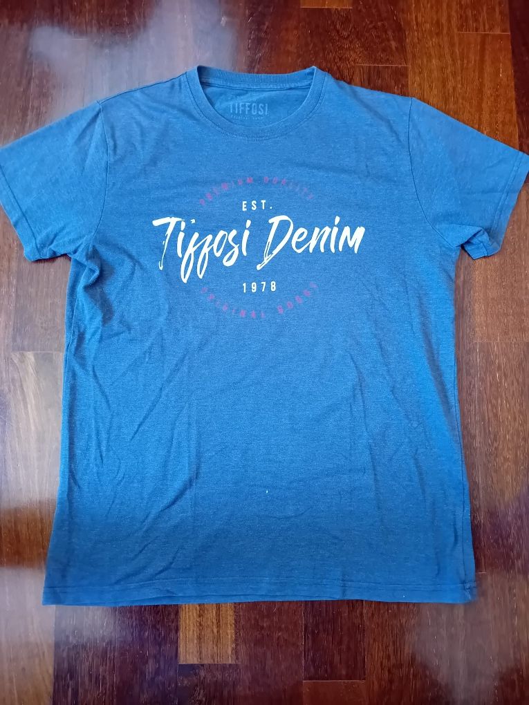T- shirts Tiffosi rapaz