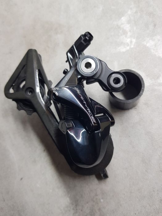 Przerzutka tylna SHIMANO Dura-Ace RD-R9100 11s carbon 11rz