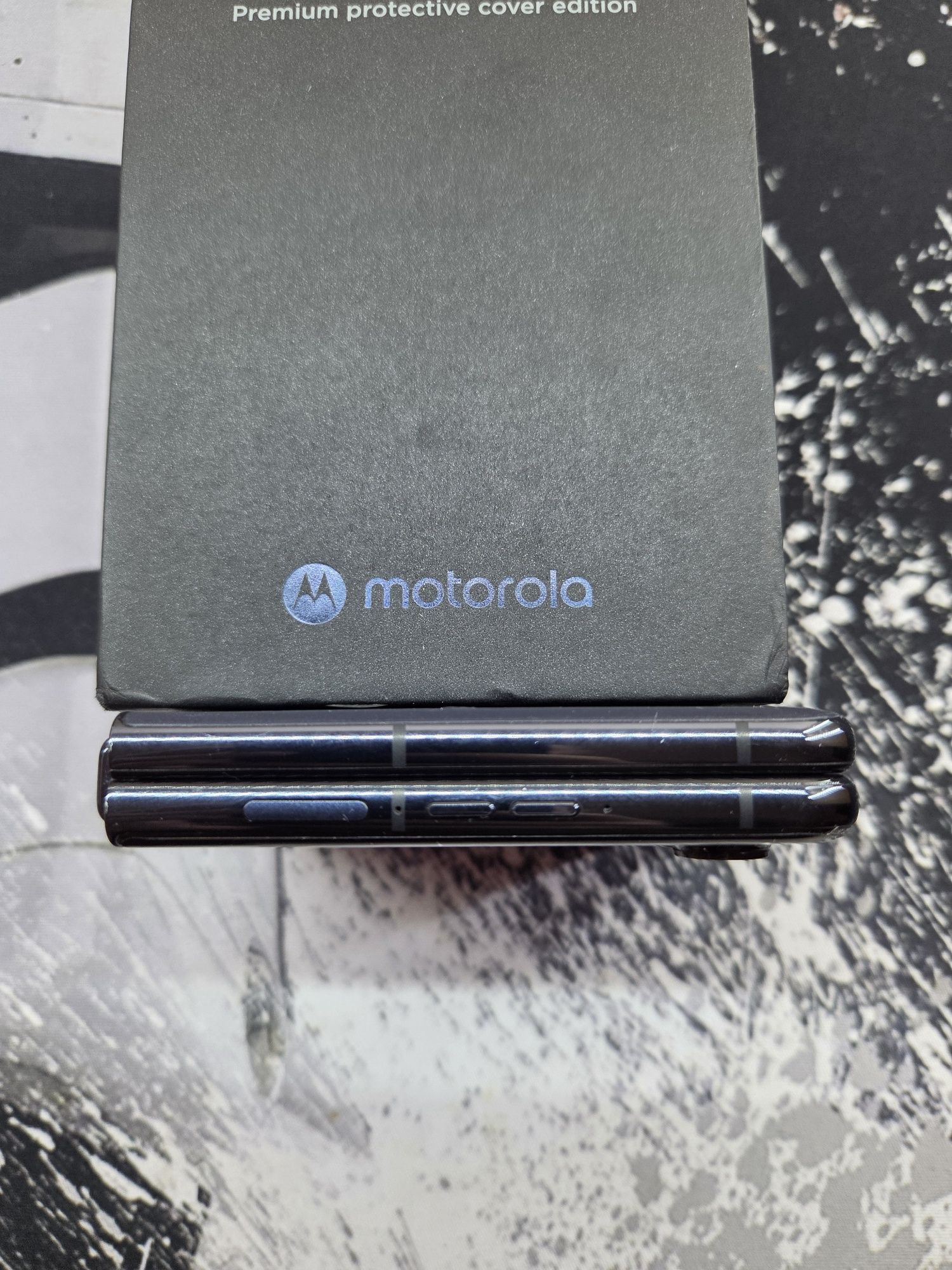 Motorola Razr 50 Ultra Violet 512 Gb Global