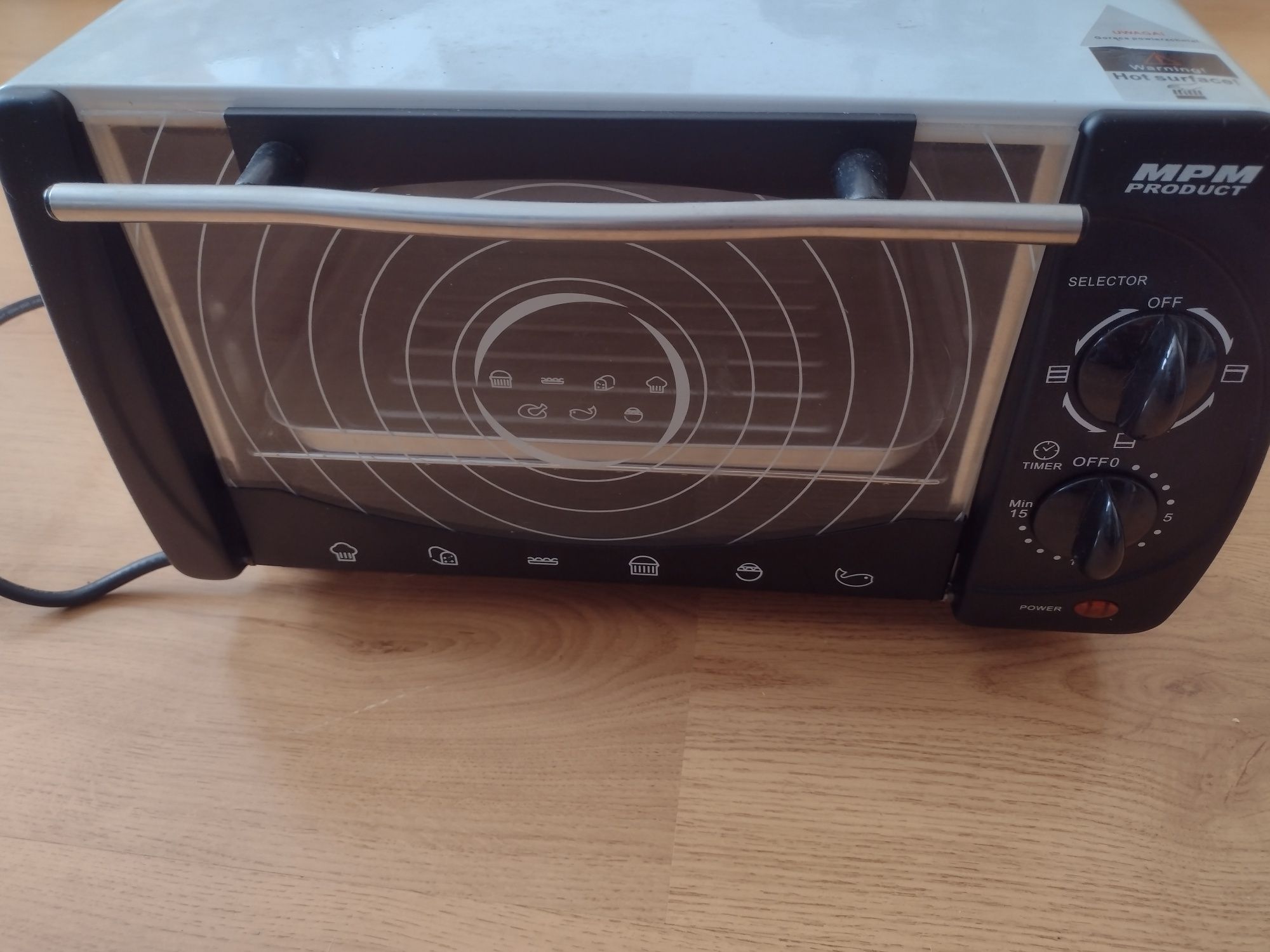 Mini piekarnik MPM KT-09GL