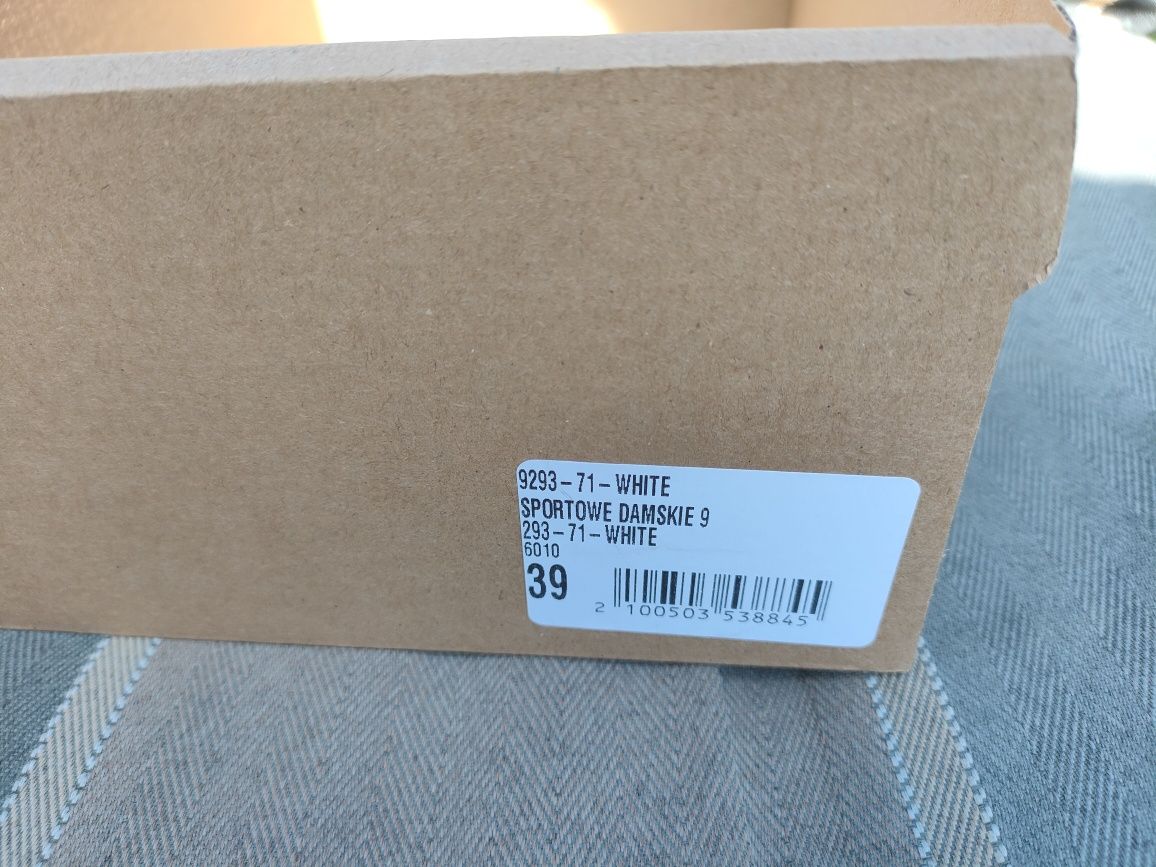 Buty snickersy podwyższane białe 39
