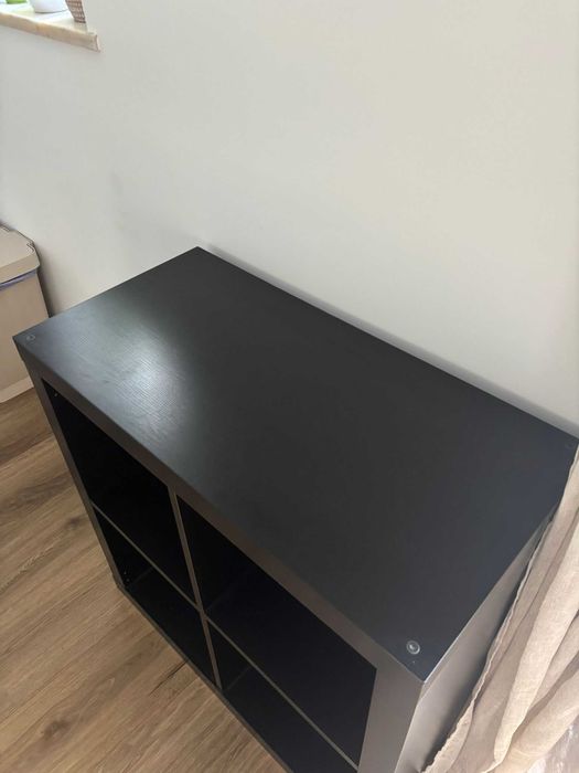 Kallax preto 4 quadrados