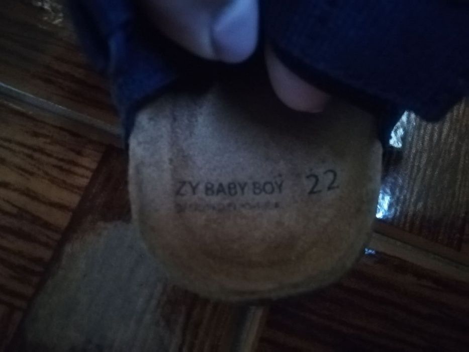 Sandálias Zippy Baby Boy (azuis escuras) tamanho 22