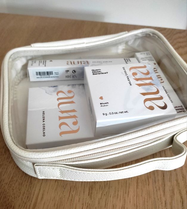 Conjunto : Batom trufle :13€ + blush (16€)+paleta(25€) colecao Aura