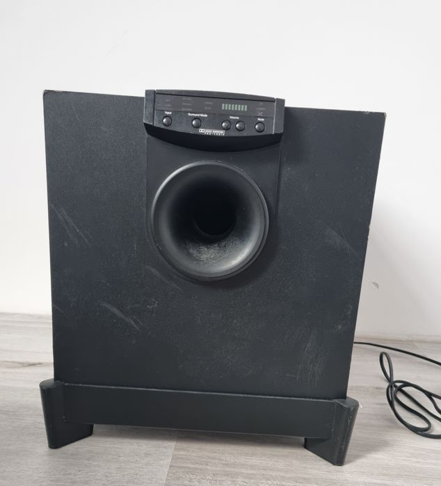 Subwoofer  jbl sub300