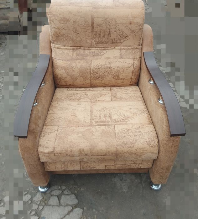 Продам крісло в гарному стані