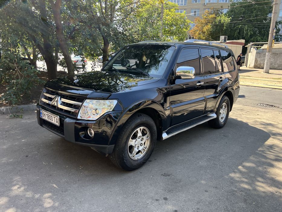 Мицубиши Вагон  3.0 L