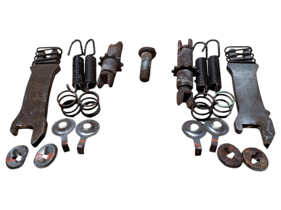 Механизм ручника тормоза комплект Toyota RAV4 CA20 разборка