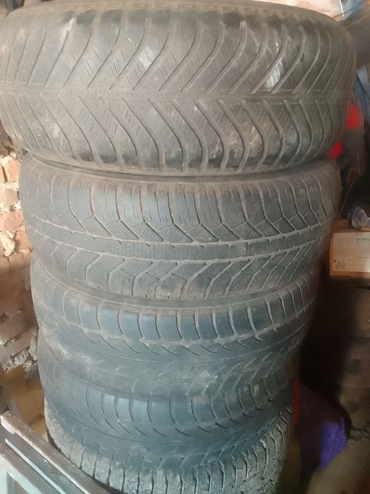 Продам шини, скати р15