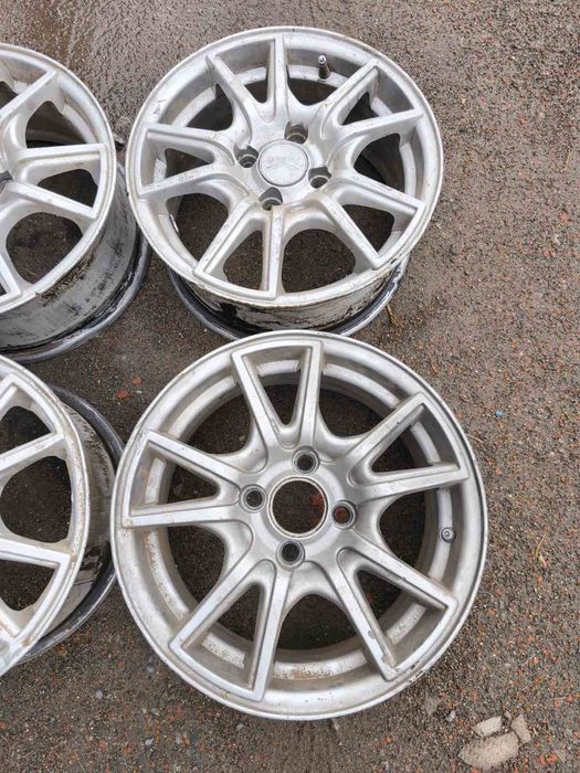 Литые диски,титаны,R13 4x98
