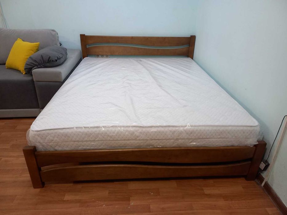 Кровать. Ліжко двоспальне з дерева. Ліжко дерев'яне Хвиля з Вільхи