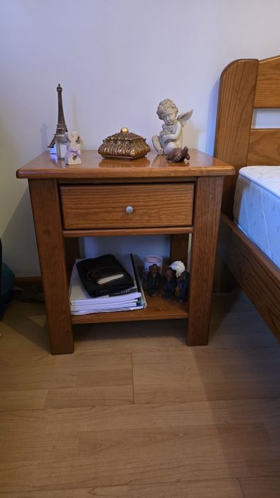 Quarto com secretária