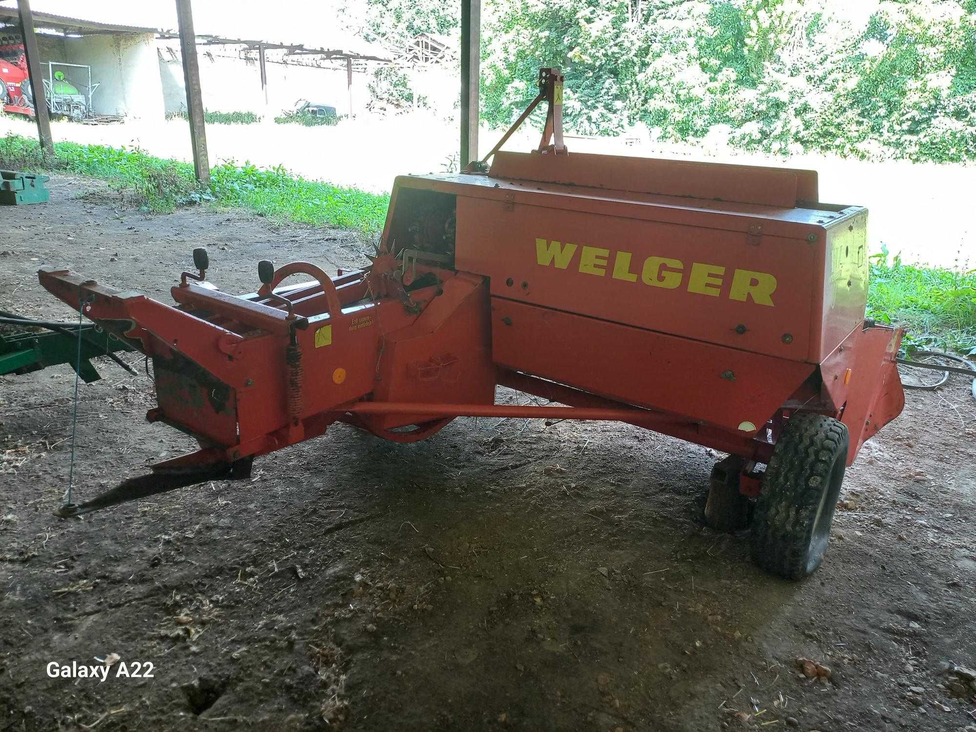 Прес Підбирач Welger AP 53