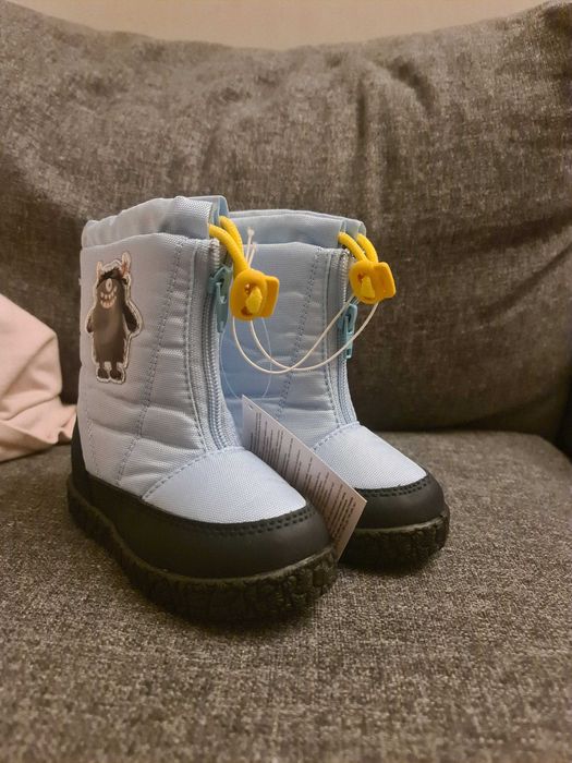 Buty dziecięce śniegowce śniegowe rozmiar 29 oraz rozmiar 26 NOWE