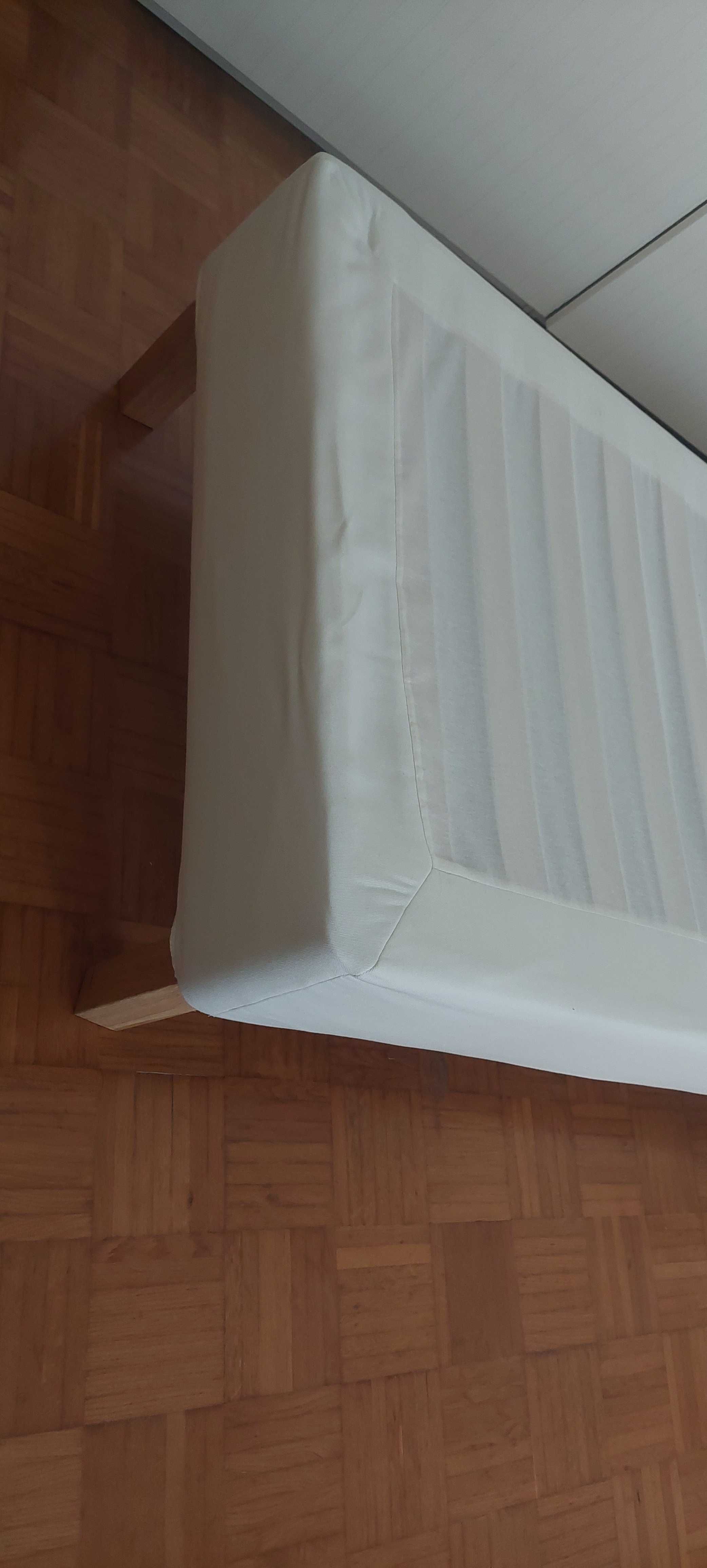 Cama/soumier IKEA LYNGÖR