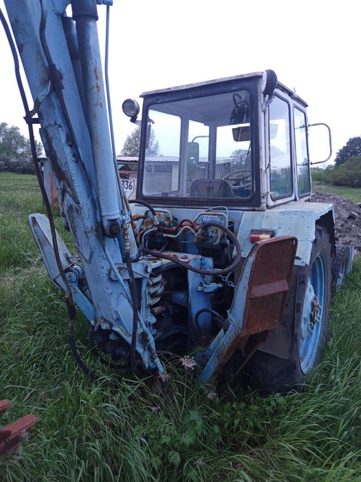 Екскаватор ЮМЗ ЕО 2621