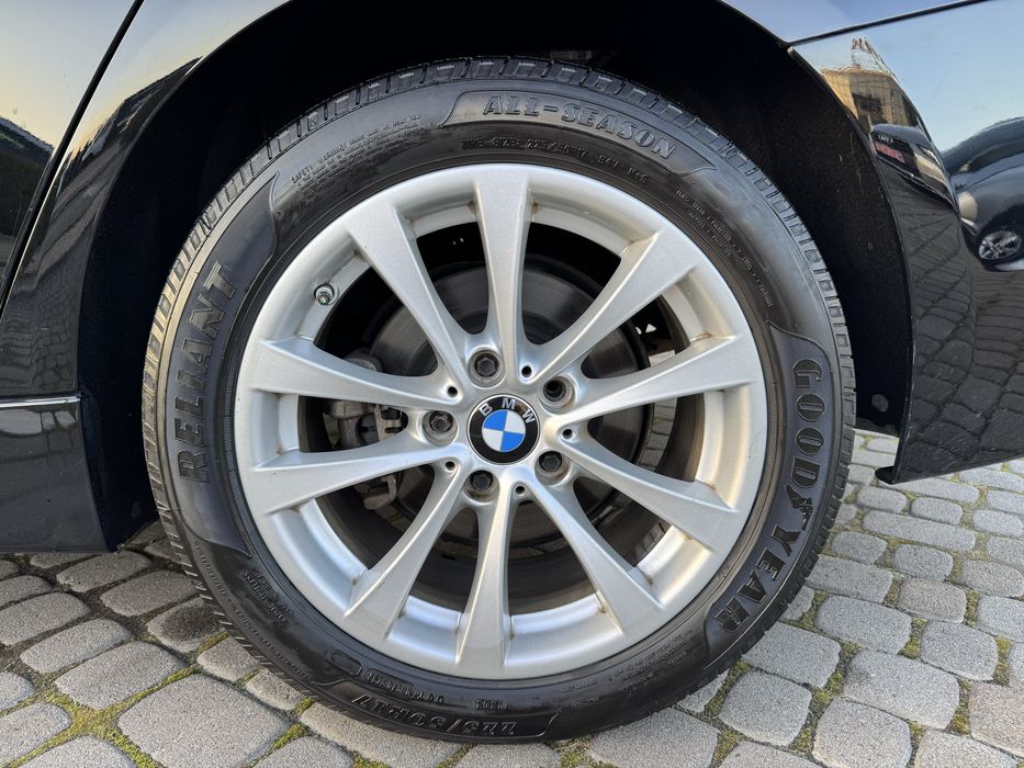 BMW F30 2016р. 11000$ Терміново
