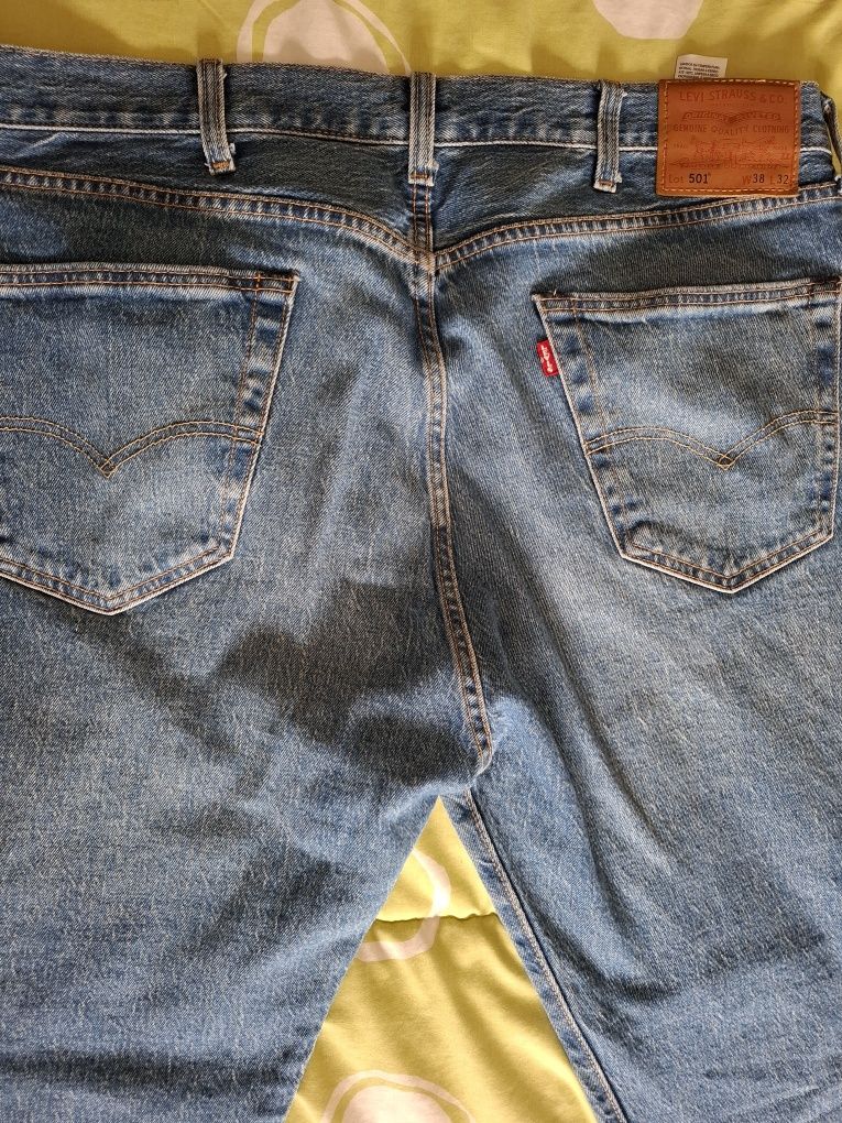 Excelente calça ganga Levi's 501 38W X 32L