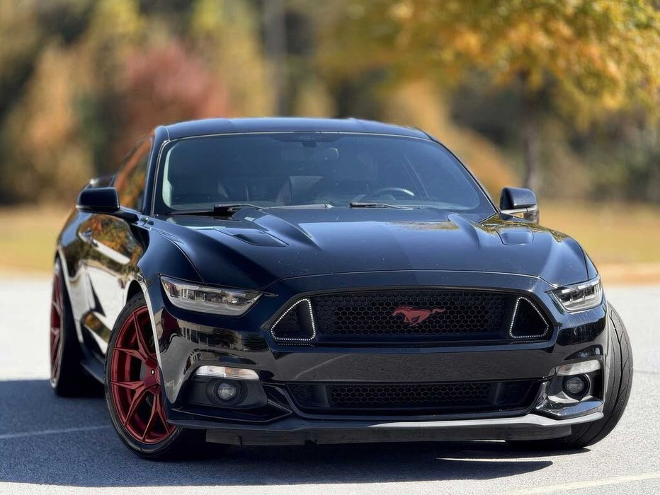 Ford Mustang GT Premium      2016