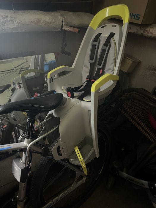 Sprzedam fotelik rowerowy HAMAX + kask