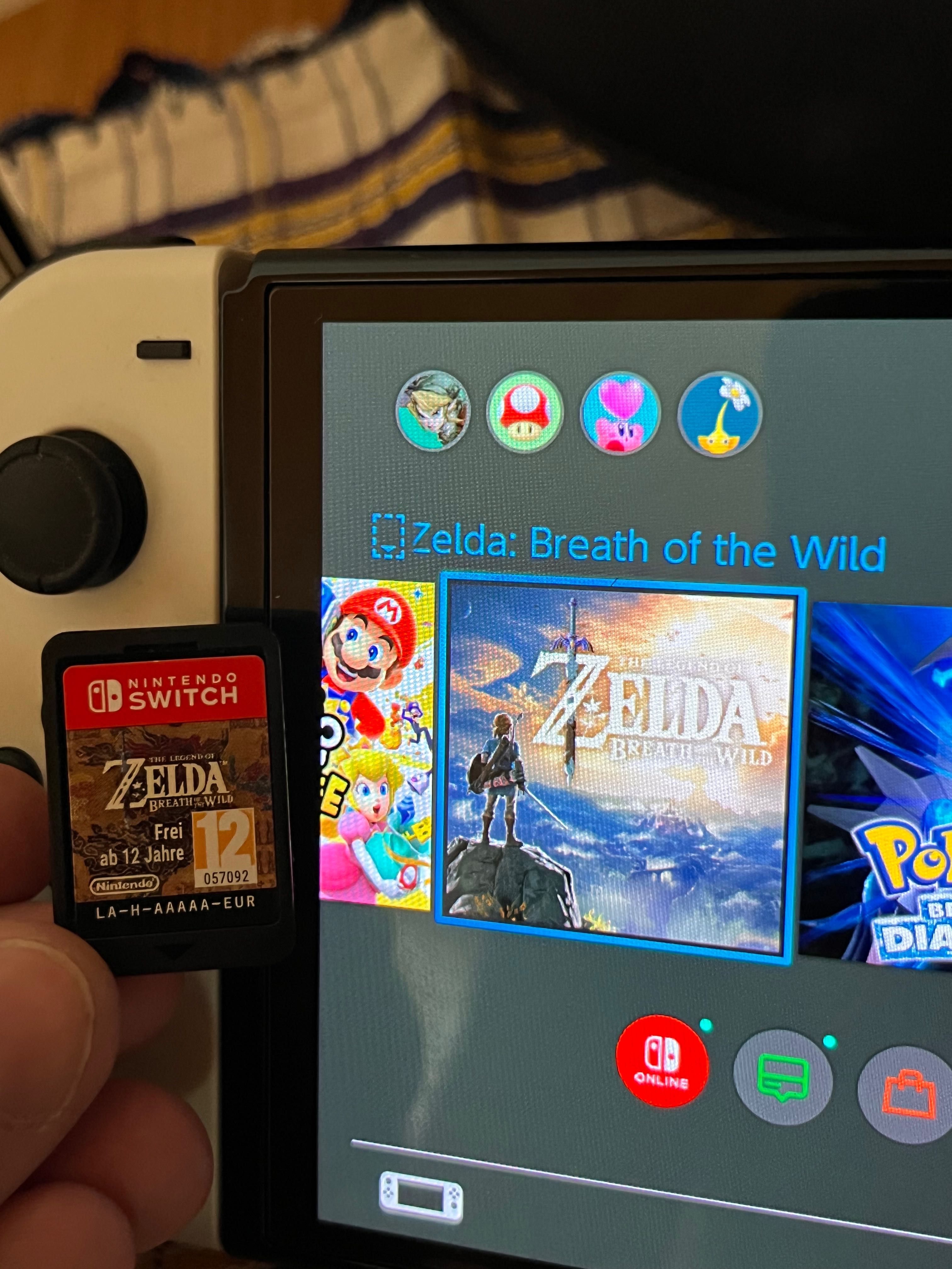 Nintendo Switch OLED + Bolsa + 2 joycons + 3 jogos fisicos
