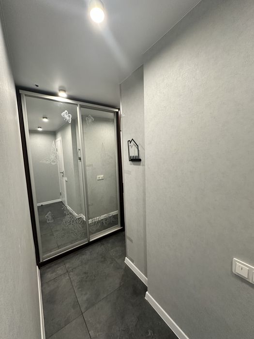 Здається 1-кімнатна квартира Зоологічна 2