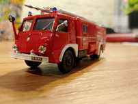 Kultowe auta PRL-u wydanie specjalne deagostini Jelcz 003 straż 1/72