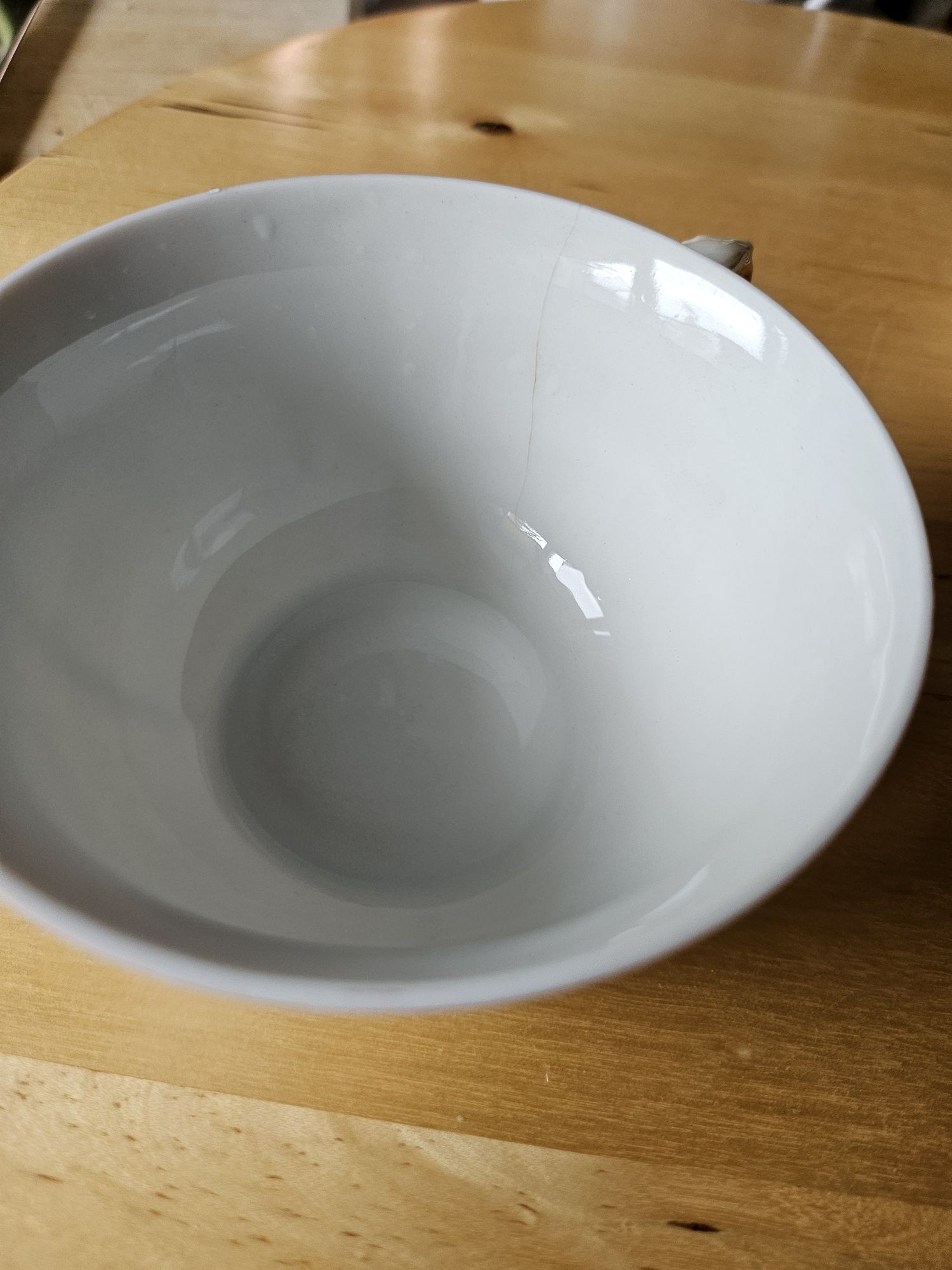 Zestaw filiżanek porcelana.