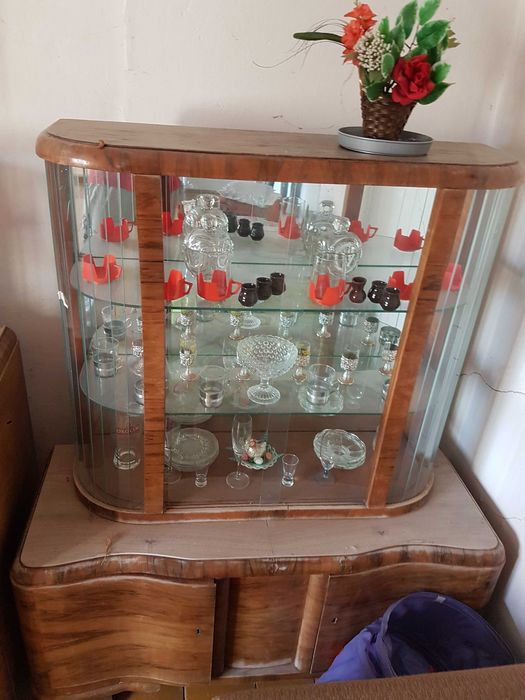 Meble antyczne-międzywojenne