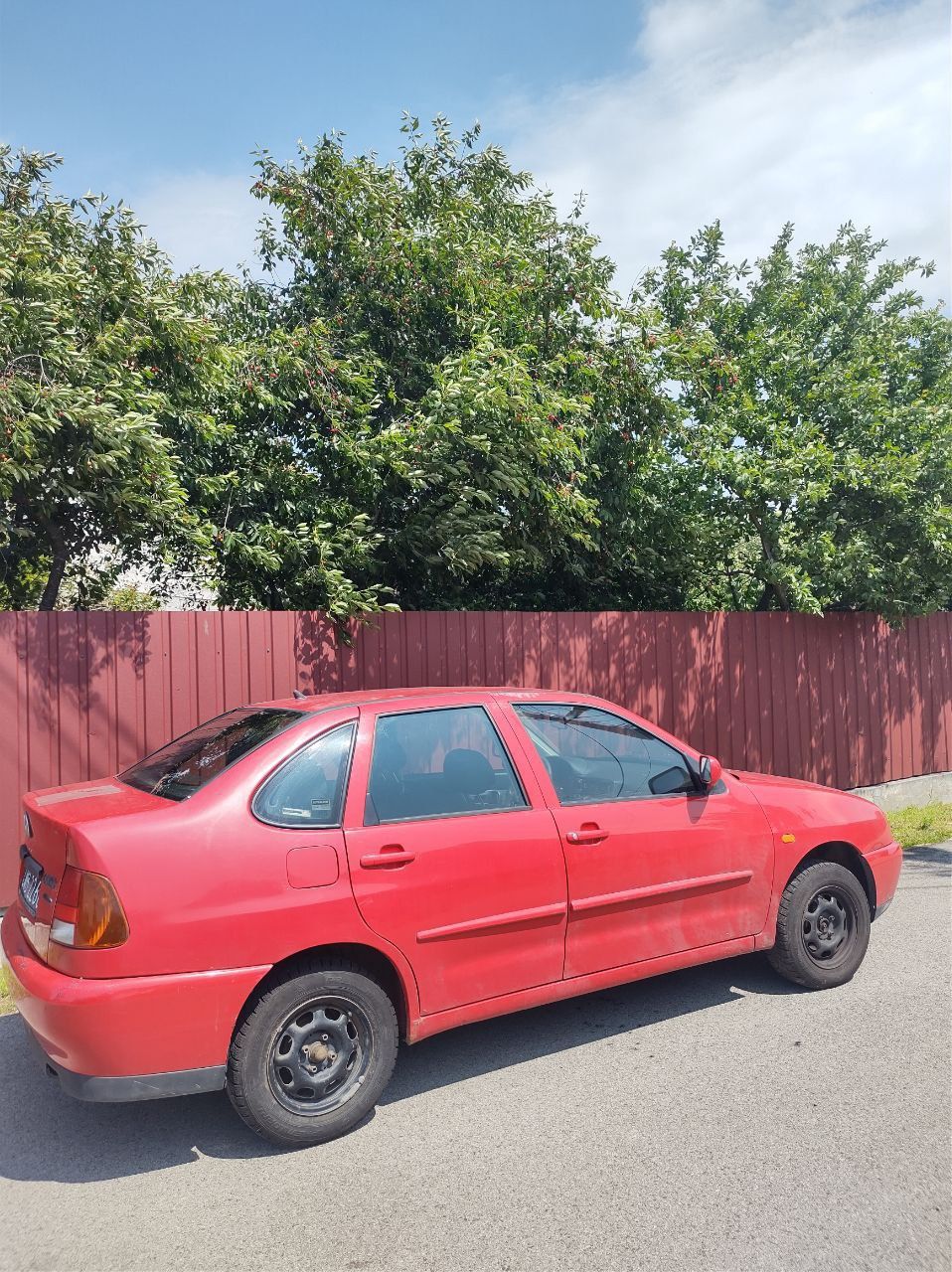 Автомобіль легковий