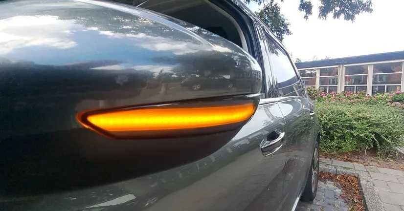 Динамічні LED поворотники Peugeot 508, Citroen C4, DS5, Volvo