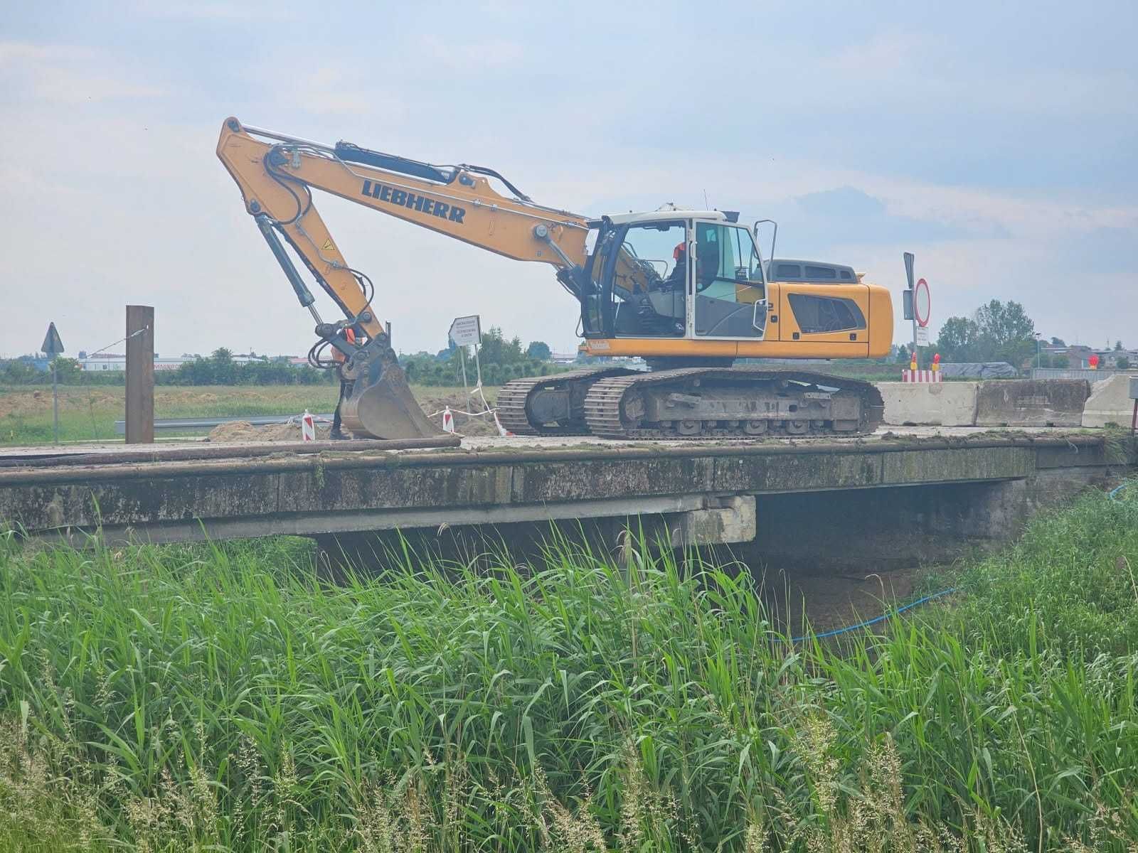 Rozbiórki • Wyburzenia • Roboty ziemne – Kościan i okolice