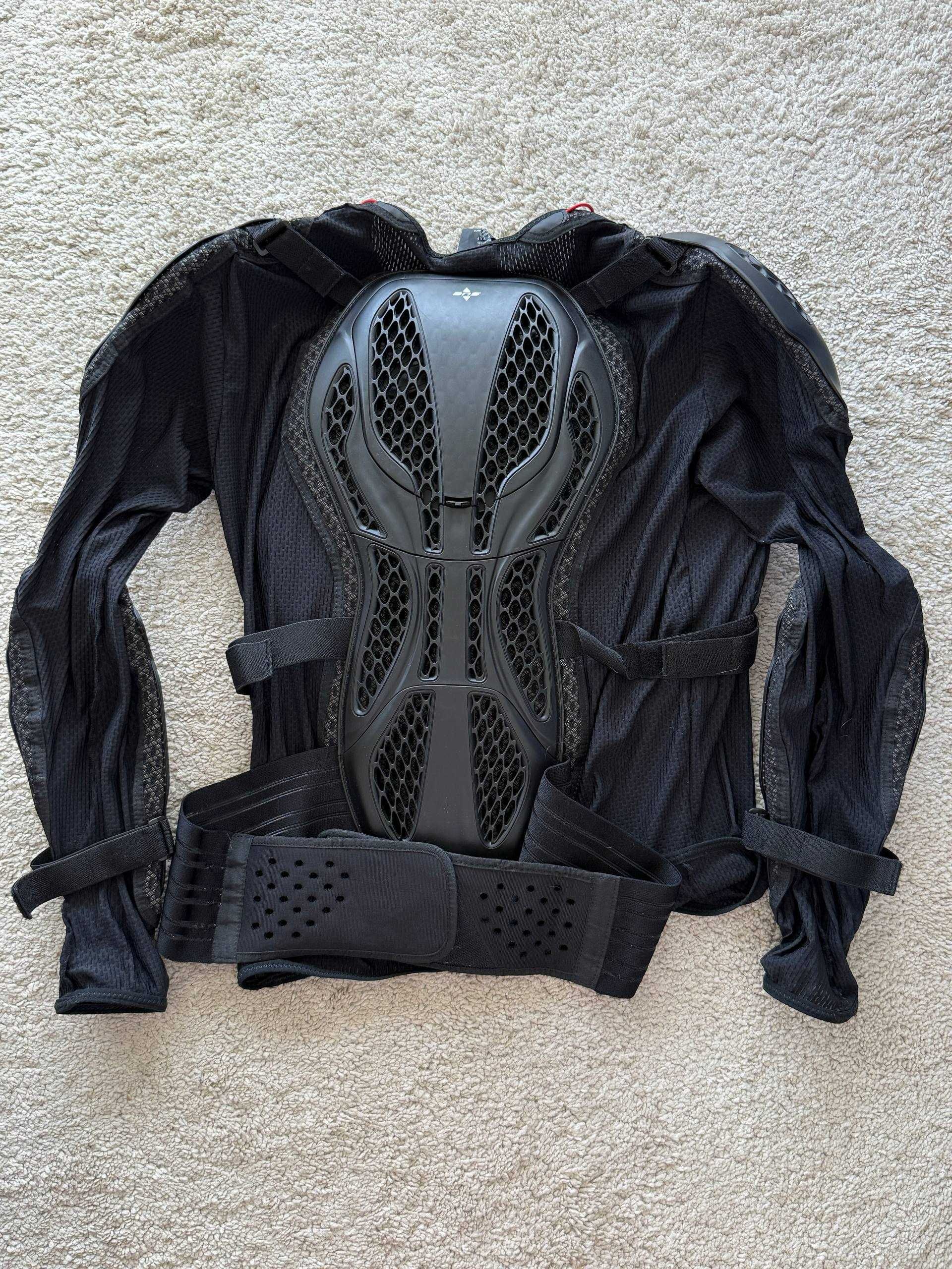 Моточерепаха Alpinestars Bionic Action, разм. XL и М, сост. 10/10