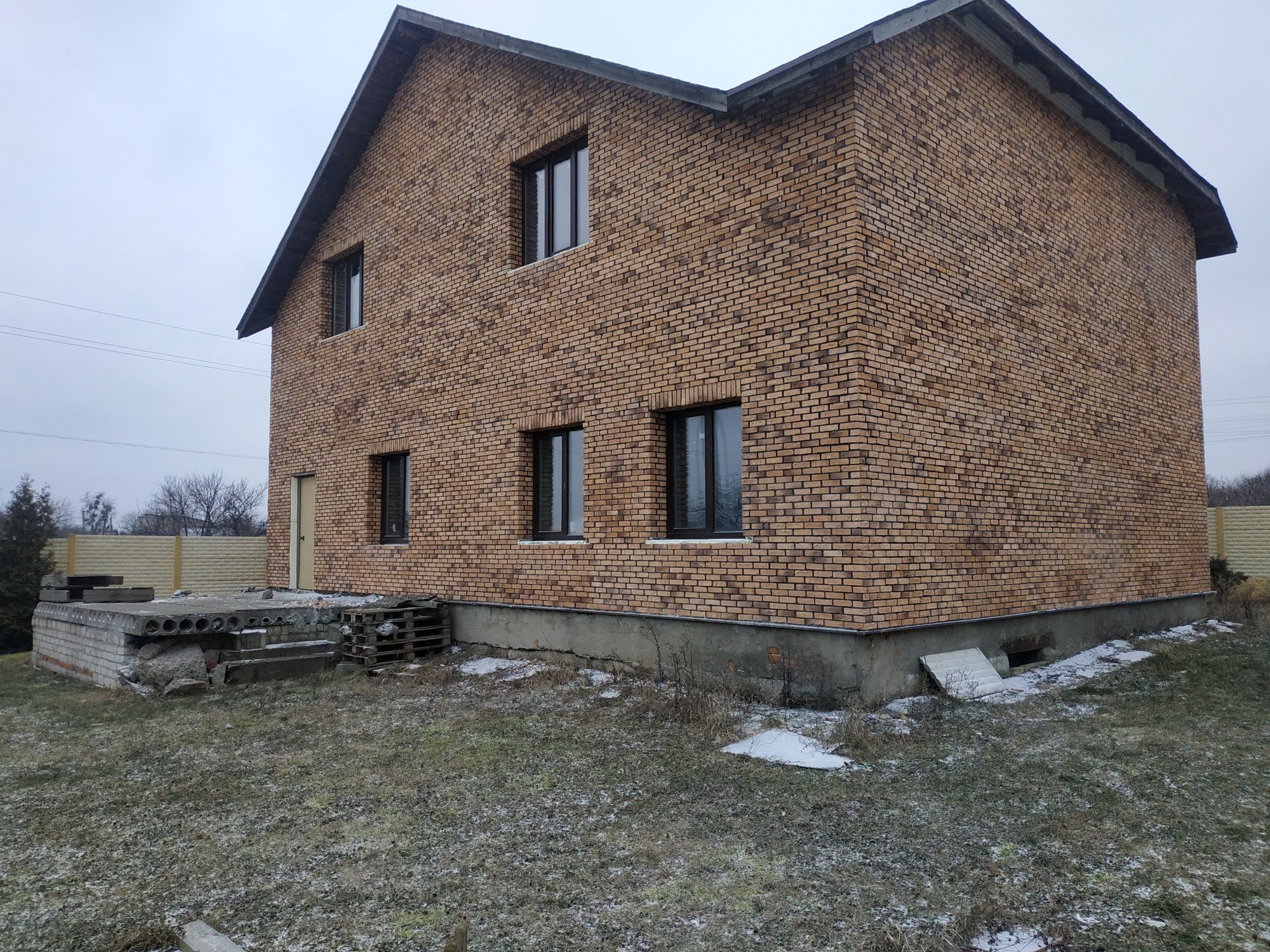 Продам будинок в Південном