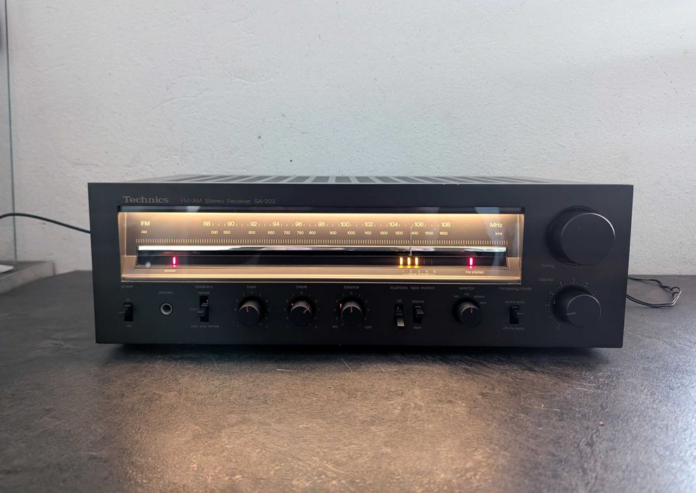 Ресивер Technics SA-202.