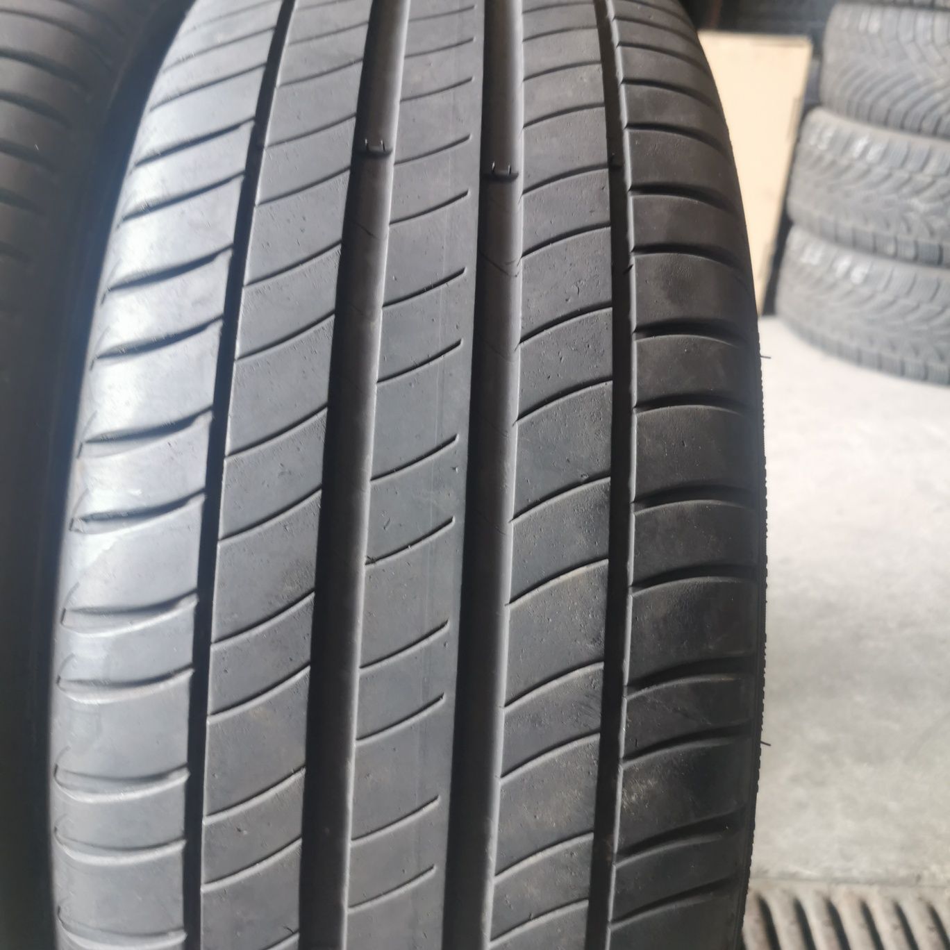 Para opon 225/50R18 95V Michelin Primacy 3 z 2018 rok * 23