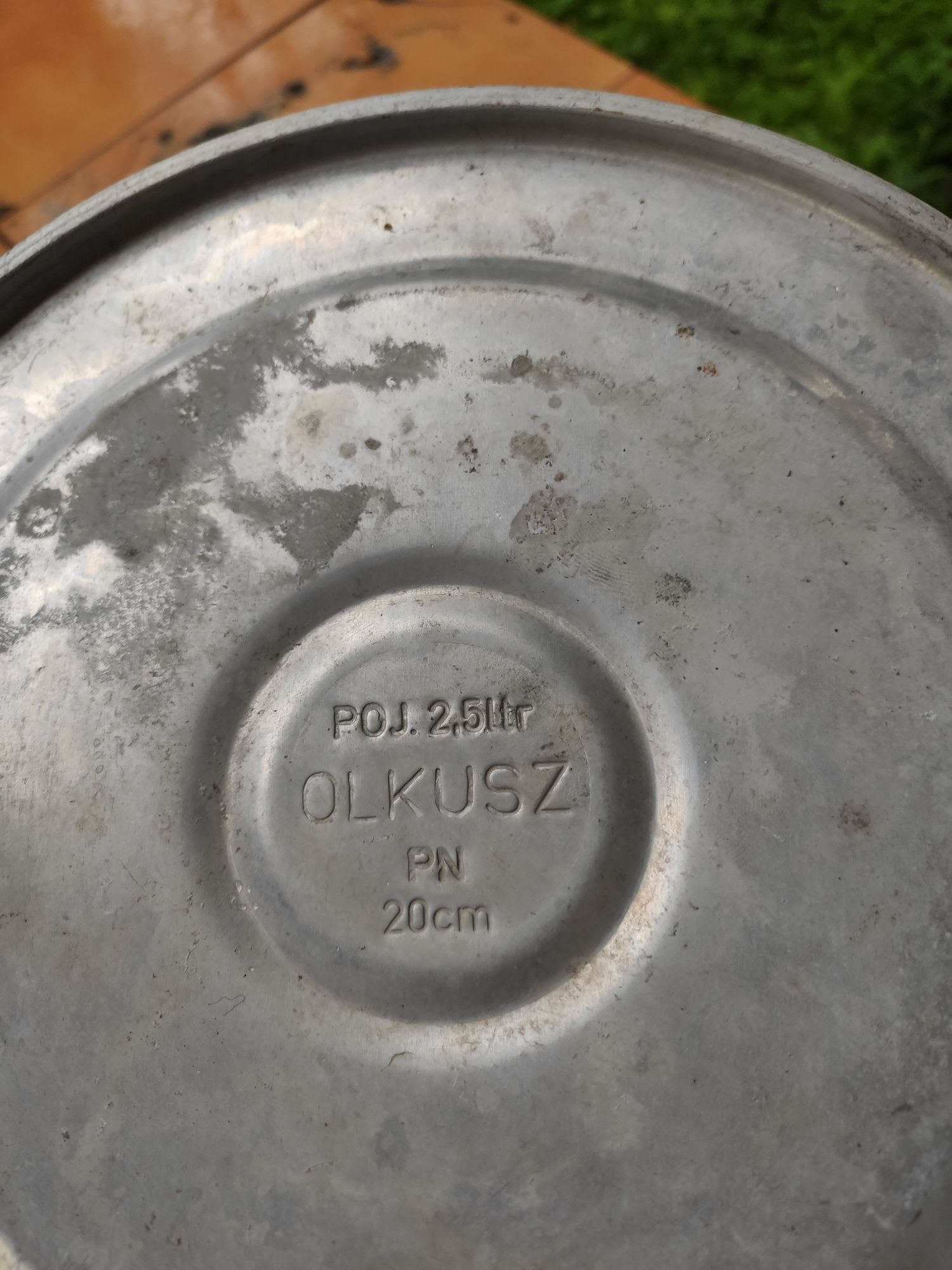 Czajnik z okresu PRL z gwizdkiem emaliowany Olkusz 2.5 l