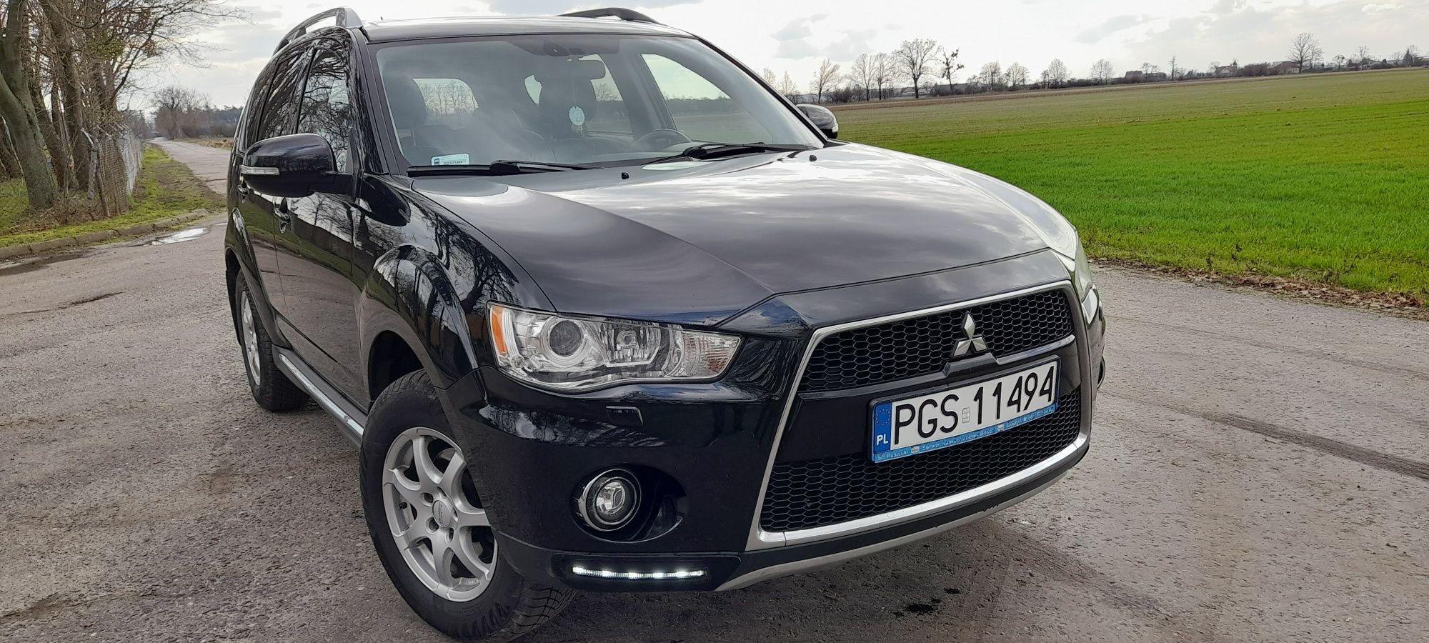 Mitsubishi Outlander 2010 Lift 2.0 4x4 7 osób