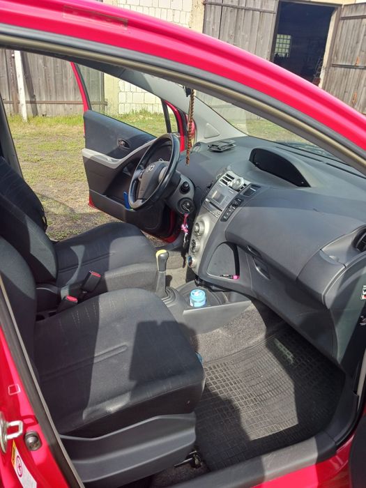 Toyota Yaris super stan