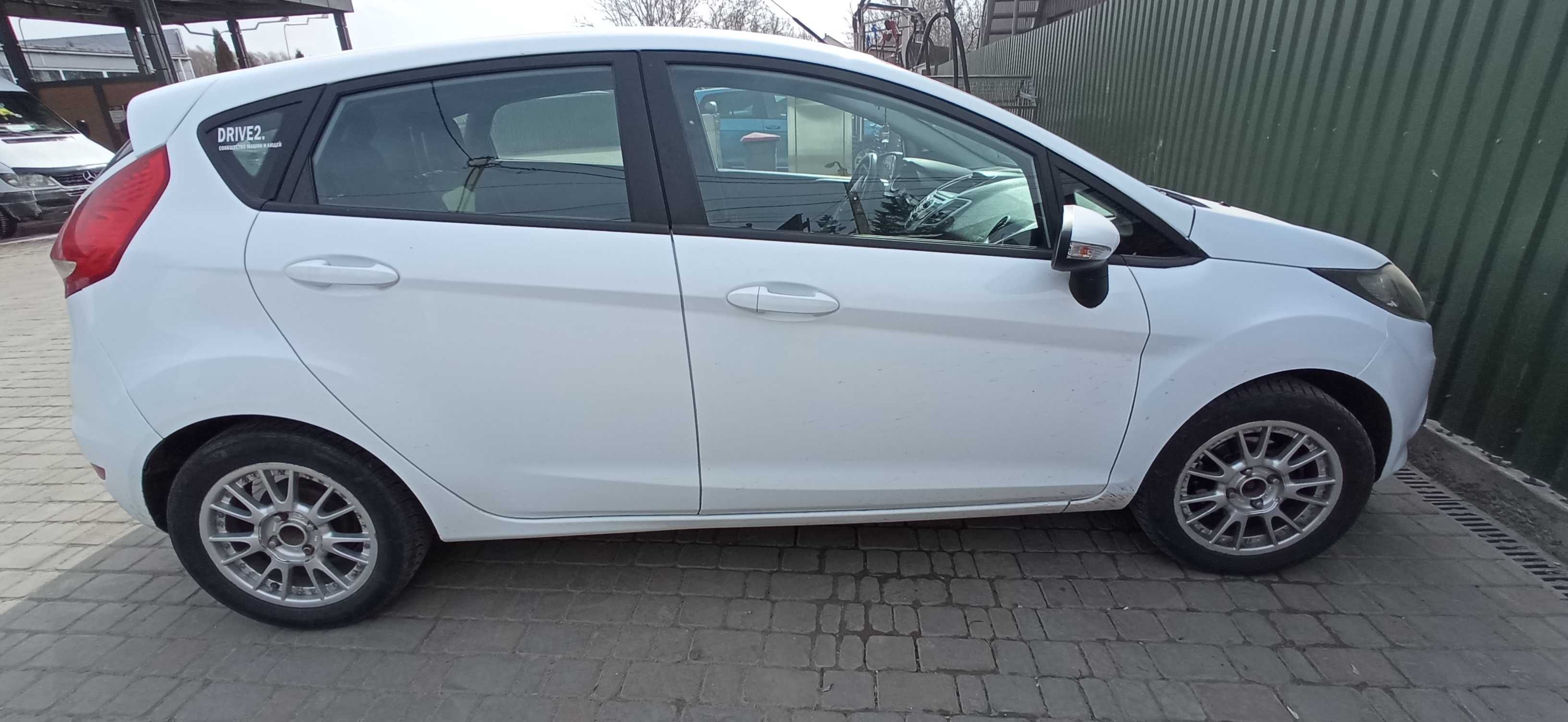 Продам автомобіль Ford Fiesta