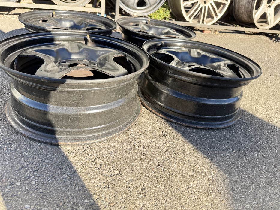 4 98 R 15 Диски Fiat Фиат  4 шт