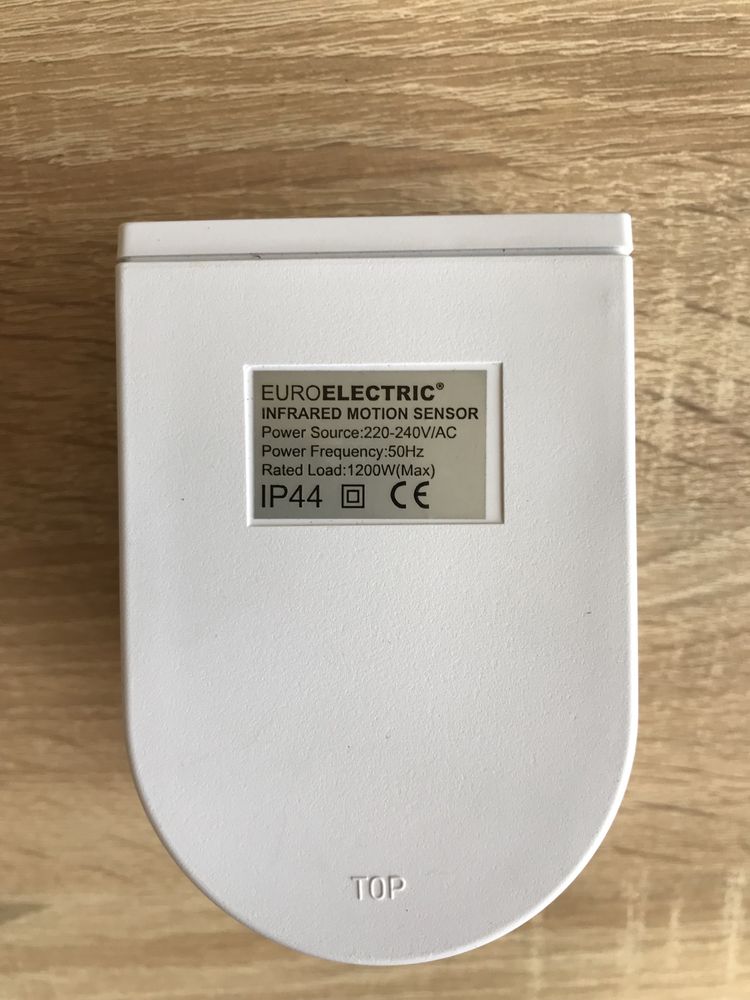 Продам; Датчик движение, EUROELECTRIC 220/240V.