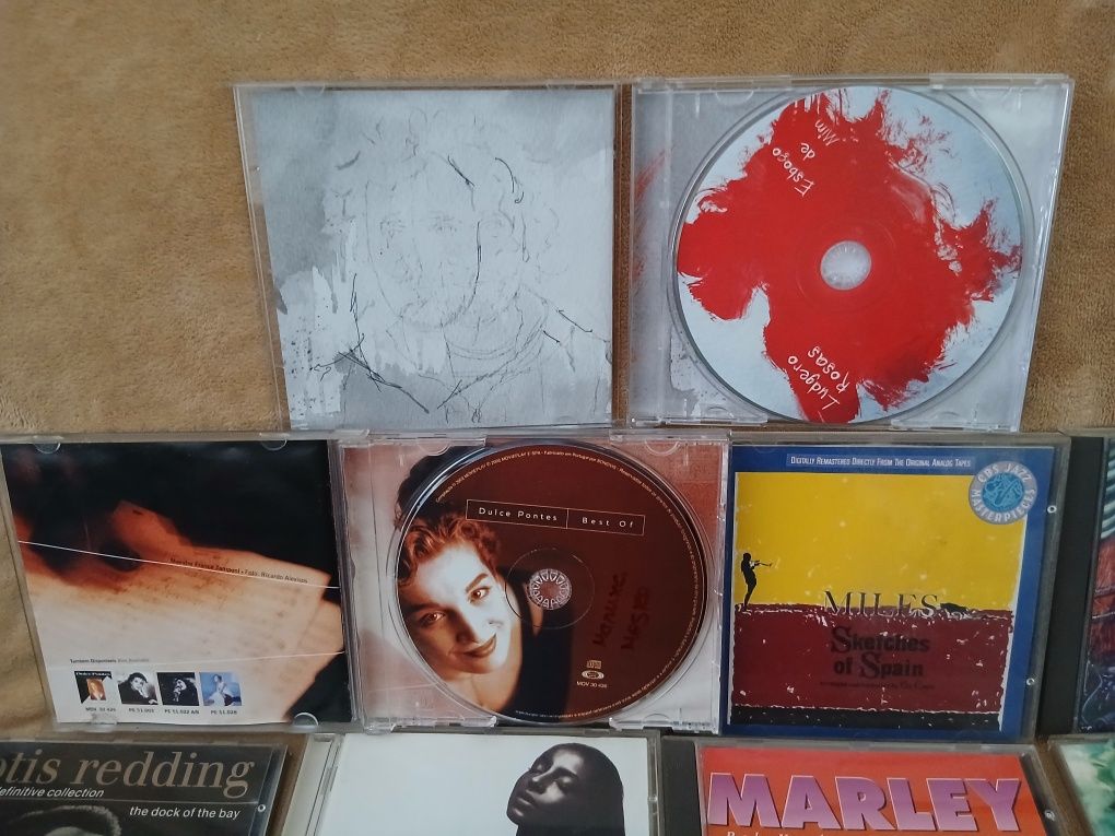 Lote de CD'S variado