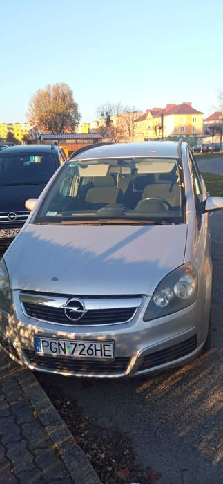Opel Zafira 1.8 benzyna