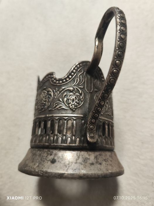 Продам подстаканник космос