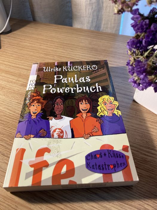 Книга на немецком языке Ulrike Kuckero Paulas Powerbuch