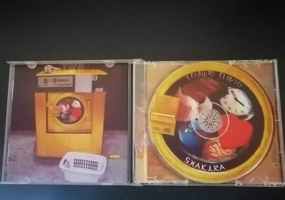 CD Shakira "Laundry Service" - Excelente estado