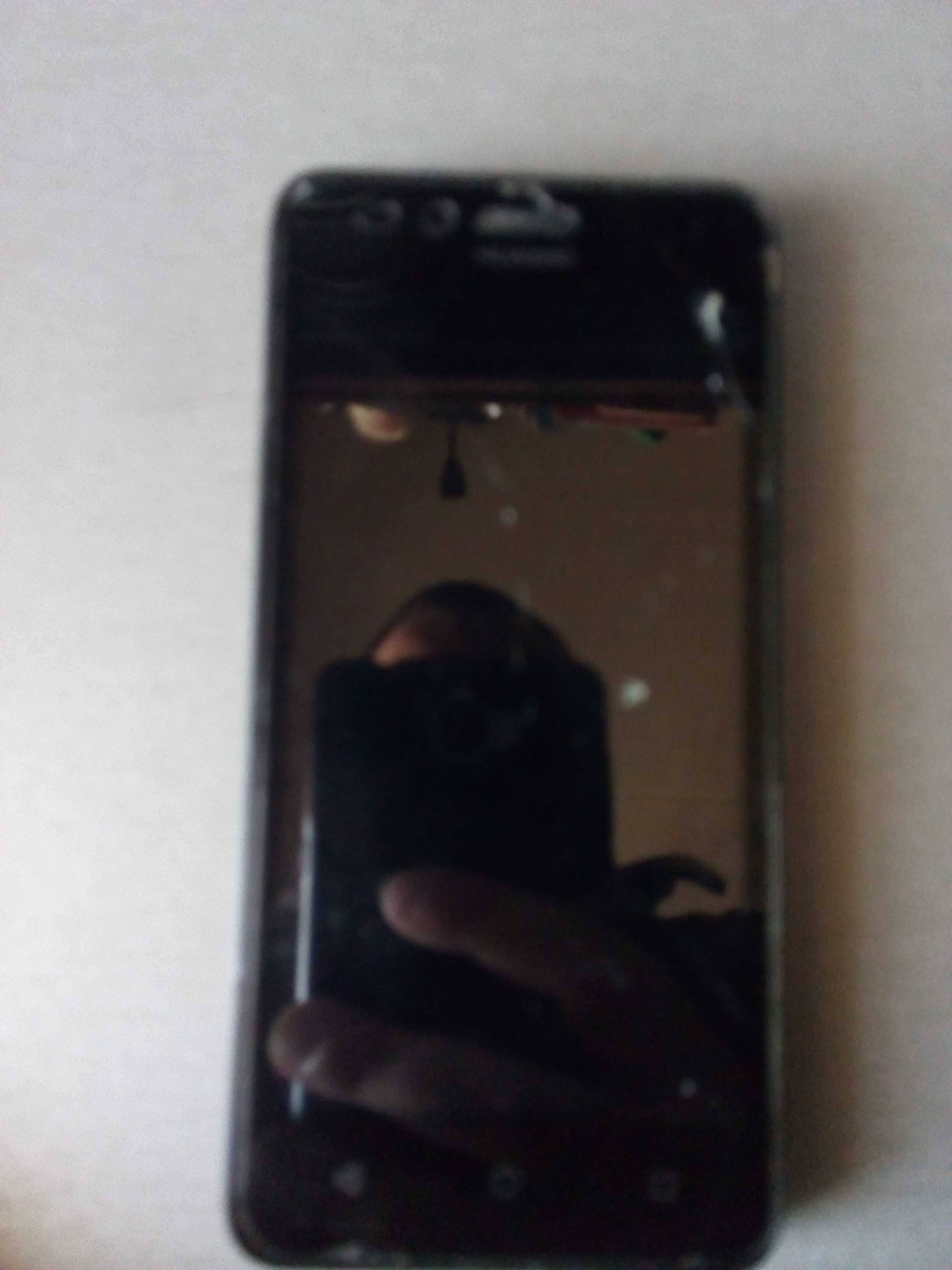 Телефон huawei LUA-U22 1/8 разбитый экран